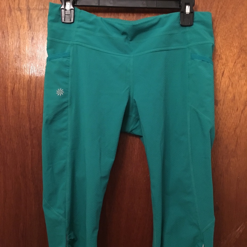 cropped workout pants